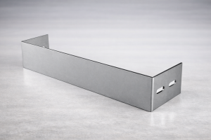 Read more about the article Mengungkap Peran Strategis End Plate Tray dalam Sistem Cable Tray yang Andal dan Tahan Lama